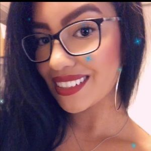 Meet your Posher, Gaby